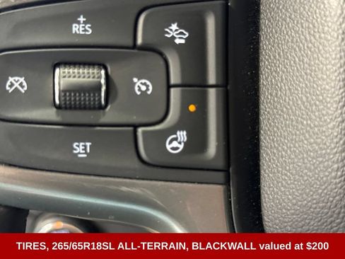 Used 2024 Chevrolet Silverado 1500 LT AWD/4WD image 3