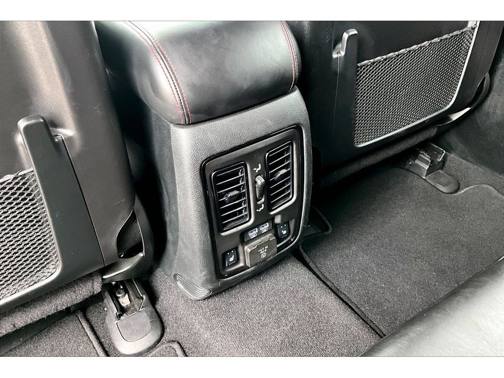Certified 2025 Dodge Durango R/T AWD/4WD image 13