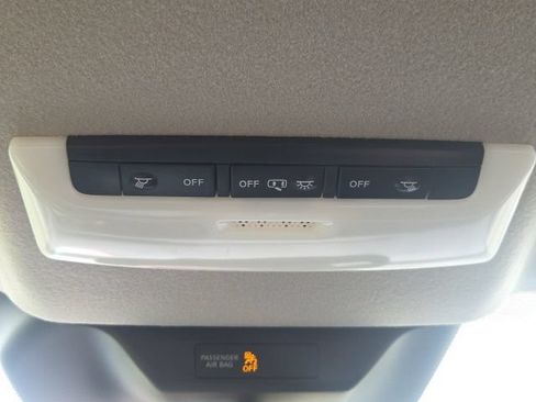 Used 2025 Nissan Kicks S FWD image 23
