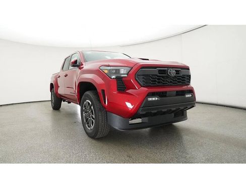 Used 2025 Toyota Tacoma TRD Sport AWD/4WD image 36