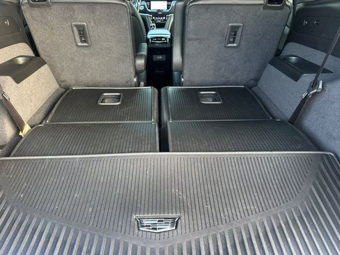 Used 2025 Cadillac XT6 Premium Luxury w/ Technology Package image 17