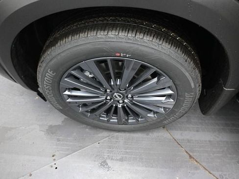 New 2026 Nissan Pathfinder SL image 40