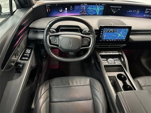 Used 2024 Lincoln Nautilus Premier w/ Jet Appearance Package image 20