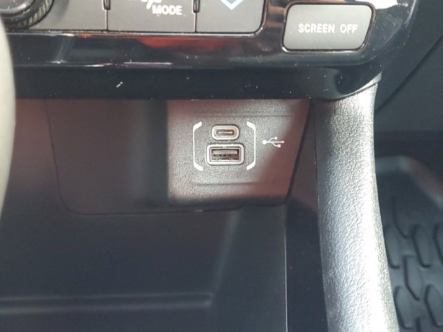 Used 2024 Jeep Compass Limited AWD/4WD image 29