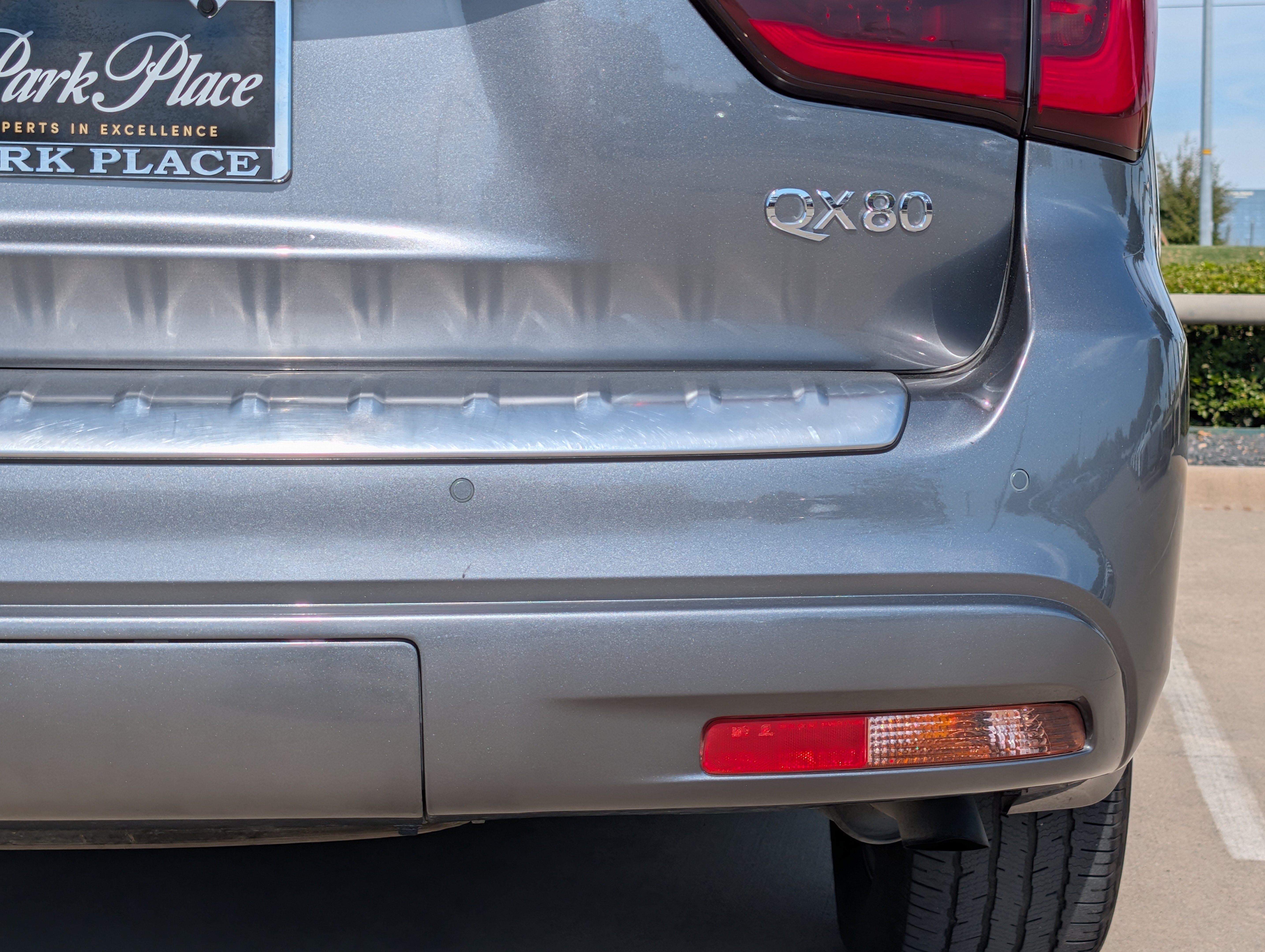 Used 2021 INFINITI QX80 Luxe w/ Cargo Package RWD image 15