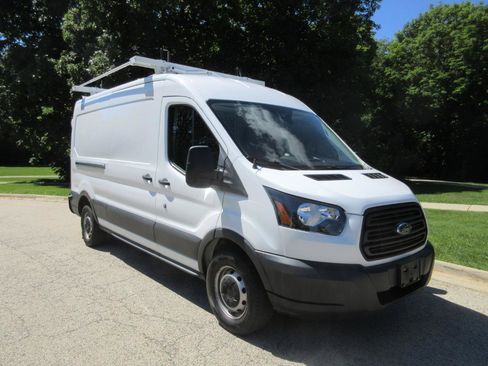 Used 2018 Ford Transit 250 148 Medium Roof w/ Interior Upgrade Package RWD image 13