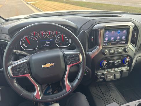 Used 2019 Chevrolet Silverado 1500 LT w/ All-Star Edition image 23