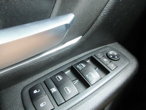 Used 2020 RAM 1500 Big Horn AWD/4WD image 28