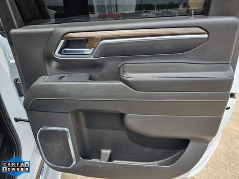 Used 2024 Chevrolet Silverado 2500 LT AWD/4WD image 34