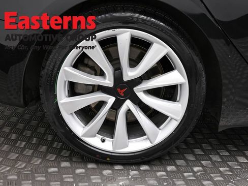 Used 2018 Tesla Model 3 Mid Range RWD image 24