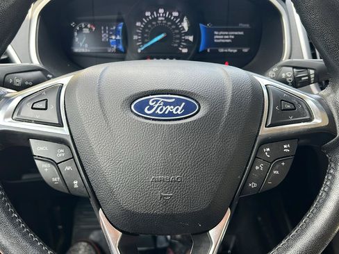Used 2021 Ford Edge SEL AWD/4WD image 42