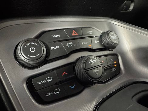 Used 2023 Dodge Challenger GT RWD image 27