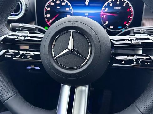 New 2026 Mercedes-Benz GLC 300 4MATIC image 13