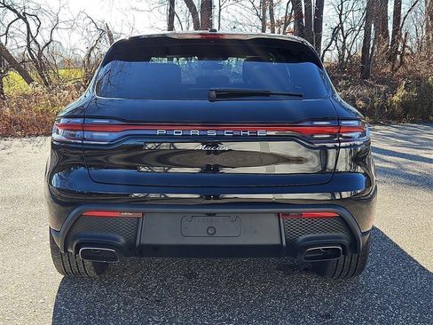 New 2026 Porsche Macan image 6