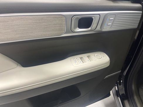 New 2025 Hyundai Santa Fe Calligraphy image 6