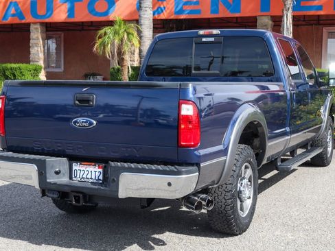 Used 2011 Ford F250 Lariat w/ Lariat Interior Pkg AWD/4WD image 11