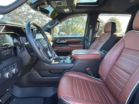 Certified 2024 GMC Sierra 2500 Denali Ultimate w/ Snow Plow Prep/Camper Package image 25