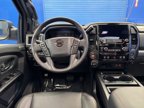 Used 2023 Nissan Titan PRO-4X w/ Pro-4x Convenience Package image 31
