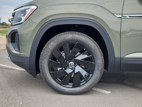 New 2026 Volkswagen Atlas Cross Sport SE AWD/4WD image 8