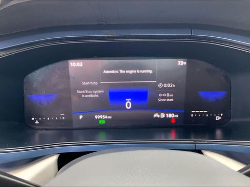 Used 2023 Volkswagen Taos SE w/ Panoramic Sunroof Package FWD image 23