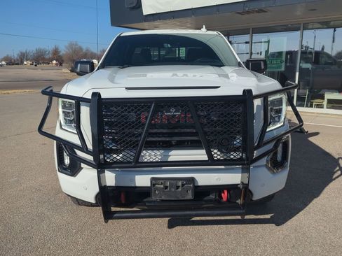 Used 2021 GMC Sierra 1500 AT4 w/ AT4 Value Package image 2