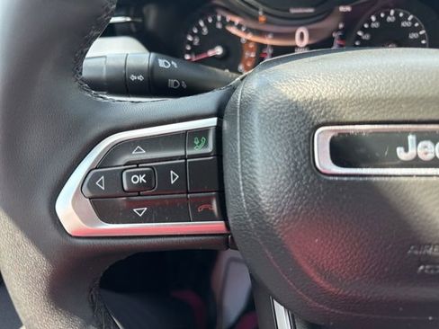 Certified 2023 Jeep Compass Limited AWD/4WD image 11