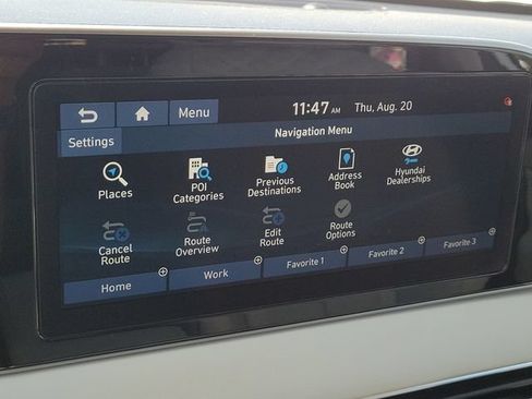 Used 2021 Hyundai Palisade Limited w/ Winter Package AWD/4WD image 31