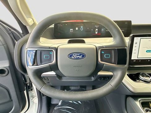 New 2025 Ford Expedition Max Active image 11