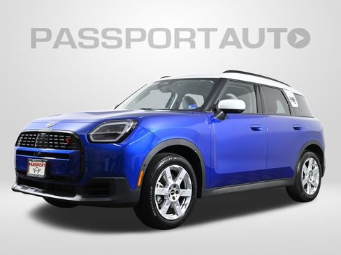 Certified 2025 MINI Cooper Countryman S image 1