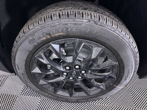 New 2026 Chevrolet Traverse LT image 15