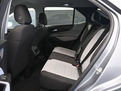 Used 2023 Chevrolet Equinox LT image 20