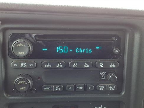 Used 2005 GMC Sierra 2500 SLE w/ Skid Plate Package image 22