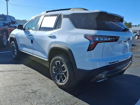 New 2026 Chevrolet Equinox ACTIV w/ Convenience Package III image 5