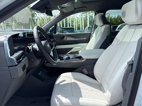 New 2026 Cadillac Escalade IQ Sport 1 AWD/4WD image 9