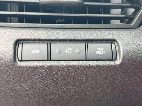 Certified 2023 Nissan Altima 2.5 SR AWD/4WD image 22