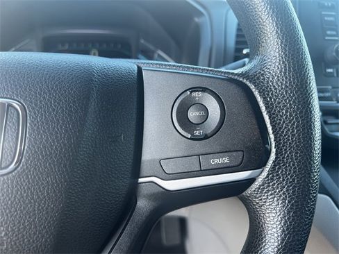 Used 2019 Honda Odyssey LX image 43