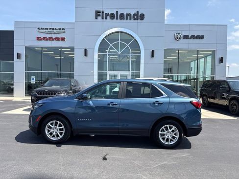 Used 2024 Chevrolet Equinox LT FWD image 3