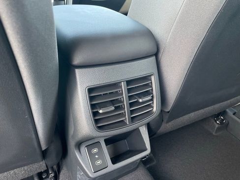 New 2026 Kia Seltos LX FWD image 27