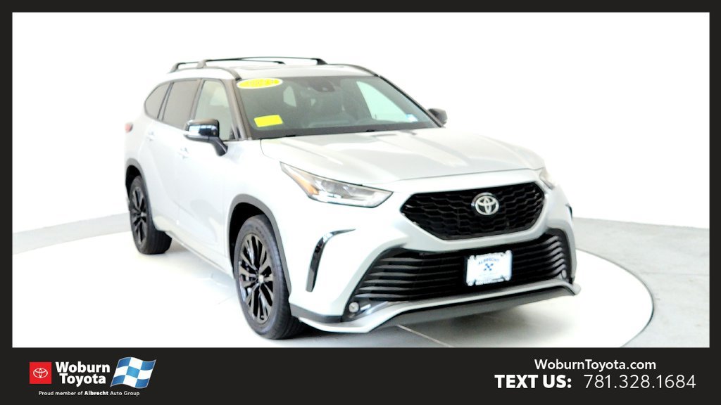 Used 2023 Toyota Highlander XSE AWD/4WD image 1