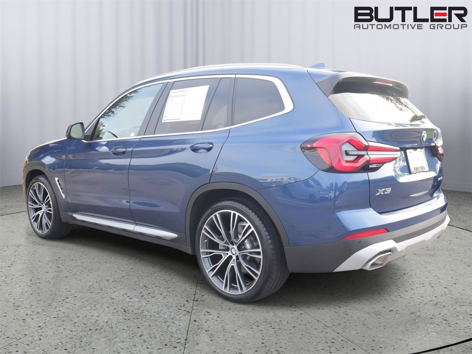 Used 2023 BMW X3 sDrive30i w/ Convenience Package w/ZPA RWD image 4