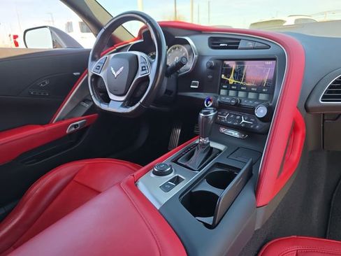 Used 2019 Chevrolet Corvette Stingray Coupe w/ 2LT Preferred Equipment Group image 15