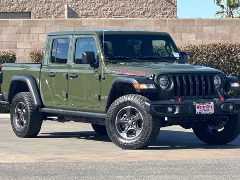 Used 2022 Jeep Gladiator Rubicon w/ Trailer Tow Package AWD/4WD image 2