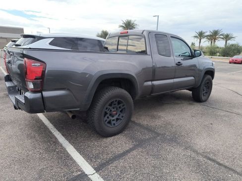 Used 2021 Toyota Tacoma SR image 3