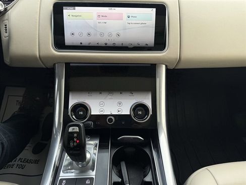 Used 2020 Land Rover Range Rover Sport HSE Dynamic image 43