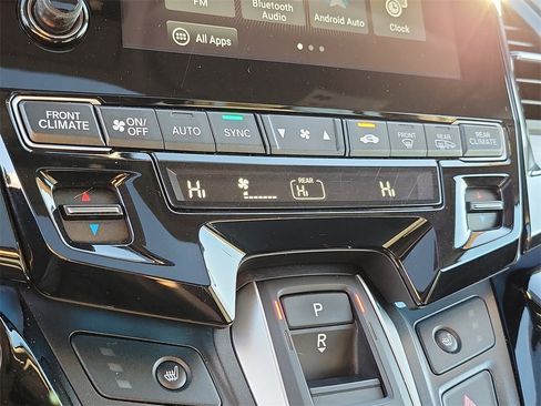 Used 2024 Honda Odyssey Touring image 11