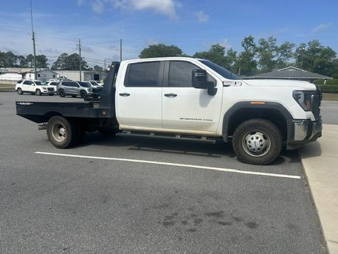 Used 2025 GMC Sierra 3500 Pro w/ Convenience Package AWD/4WD image 1