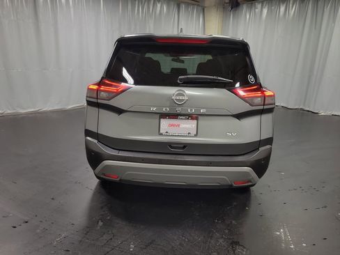 Used 2023 Nissan Rogue SV FWD image 7