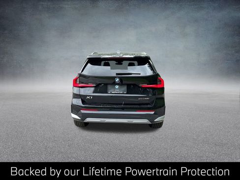 Certified 2025 BMW X1 xDrive28i w/ Convenience Package image 9