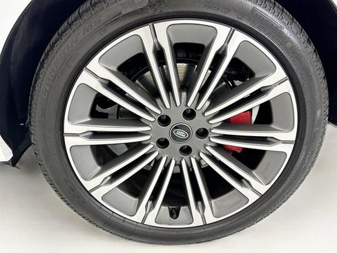 Used 2025 Land Rover Range Rover Sport Dynamic SE AWD/4WD image 29