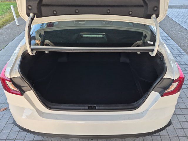Used 2025 Toyota Camry SE FWD image 10